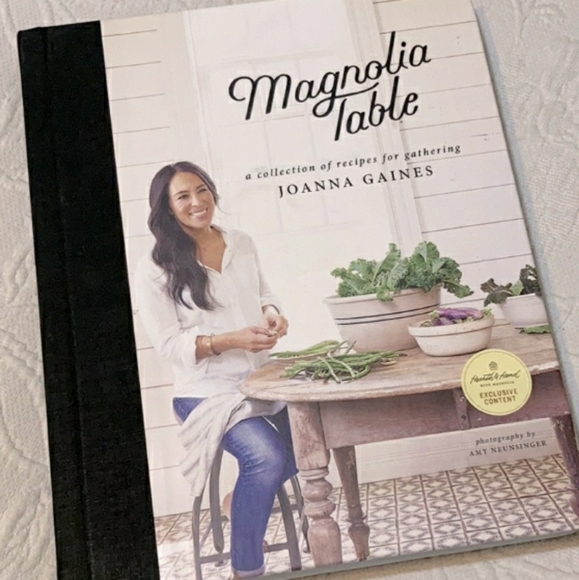 Magnolia Table: A Collection of Recipes For Gathering by Joanna Gaines CookBook - Picture 2 of 8